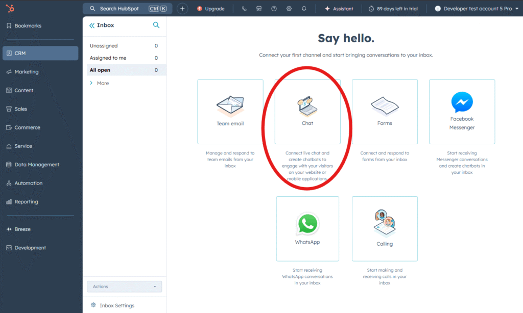 HubSpot Inbox connection page showing channel options including Team email, Chat, Forms, and Facebook Messenger with Chat circled in red 